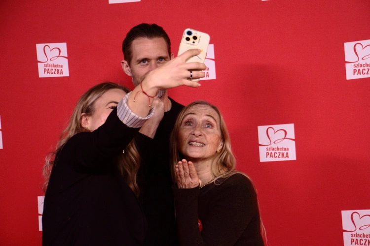 Otwarcie bazy rodzin 25. edycji Szlachetnej Paczki 