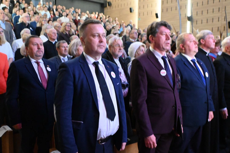 Piękne karty historii związku zawodowego 