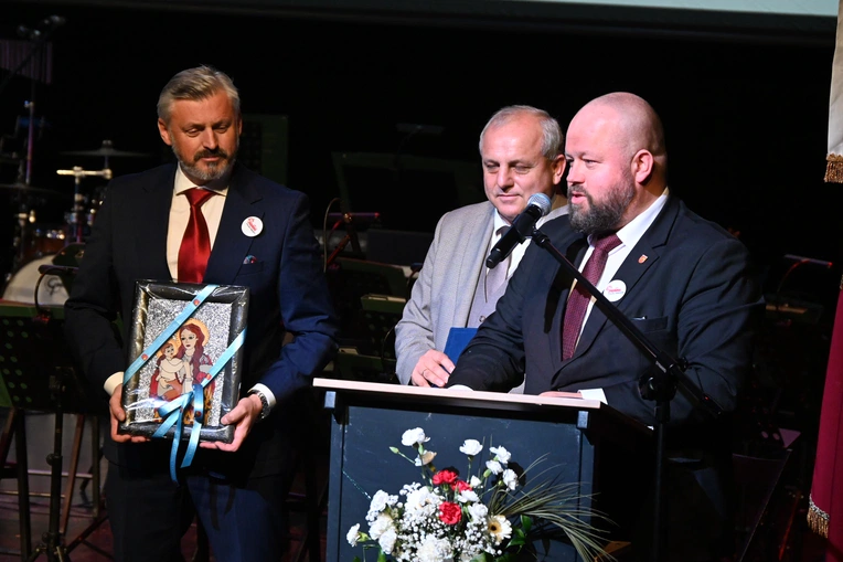 Piękne karty historii związku zawodowego 