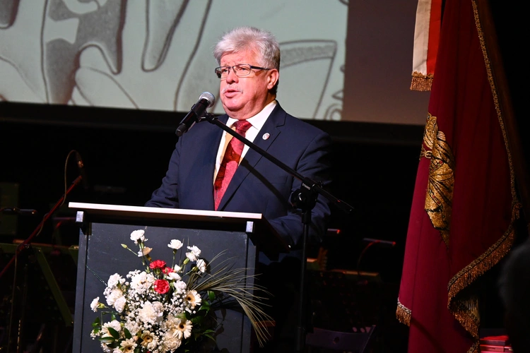 Piękne karty historii związku zawodowego 