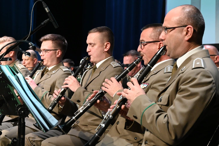 Piękne karty historii związku zawodowego 