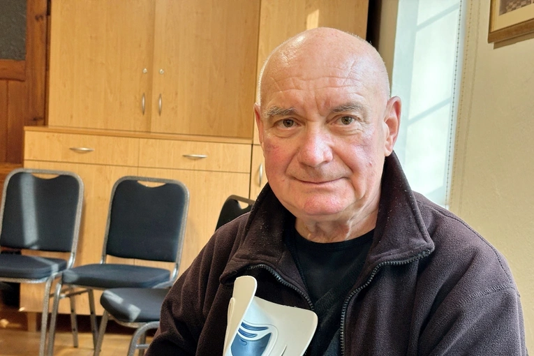 Opuszczam to miejsce spokojnie