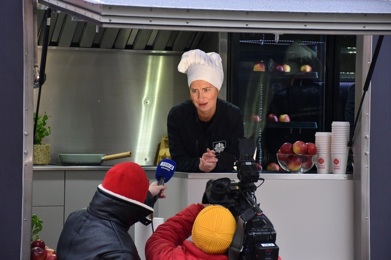 Nowy food truck Caritas