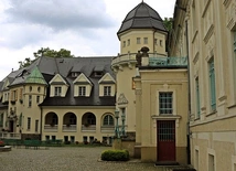 Weekend w Klasztorze - czas ciszy, modlitwy i refleksji w Bagnie