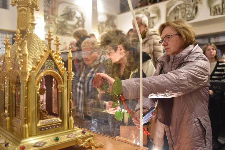 Relikwie świętych rodziców i ich córki