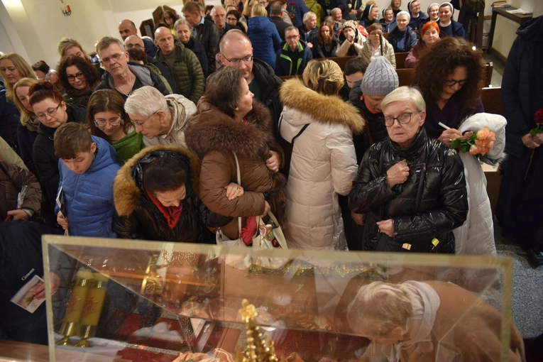 Relikwie św. Teresy od Dzieciątka Jezus i jej rodziców w Tarnowie