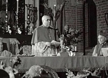 Abp Kominek tłumaczy okoliczności powstania i treść orędzia. Nagranie archiwalne