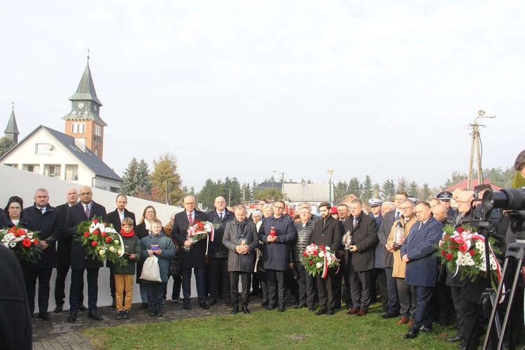 Zabawa. Obchody Światowego Dnia Pamięci Ofiar Wypadków Drogowych