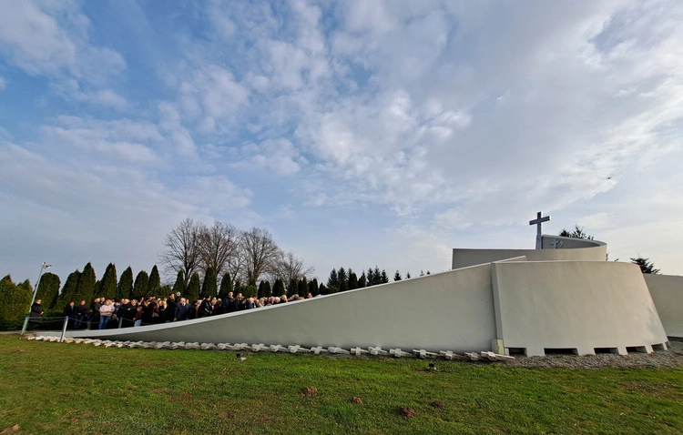 Zabawa. Obchody Światowego Dnia Pamięci Ofiar Wypadków Drogowych