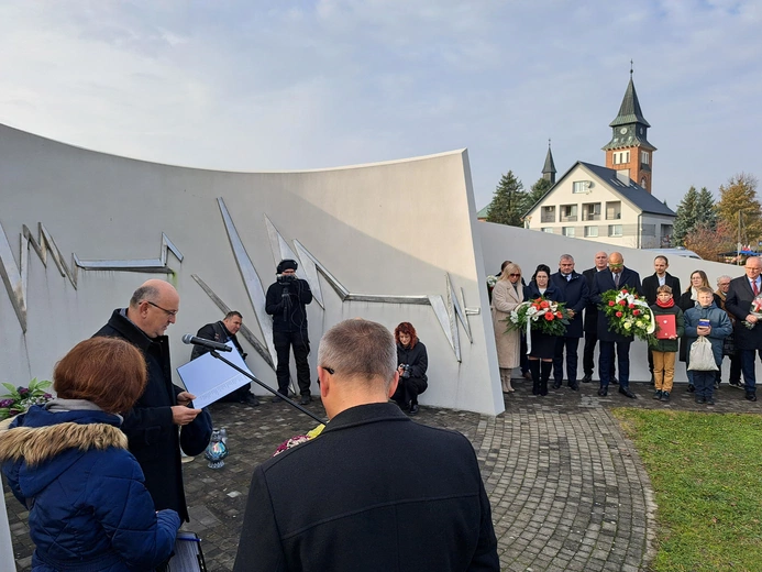 Zabawa. Obchody Światowego Dnia Pamięci Ofiar Wypadków Drogowych