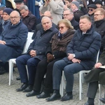 60. rocznica orędzia biskupów polskich do niemieckich. Uroczystości pod pomnikiem kard. Kominka