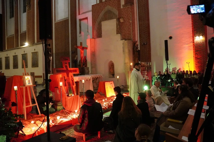 Modlitwa Taizé w ramach obchodów 60. rocznicy orędzia biskupów polskich do niemieckich