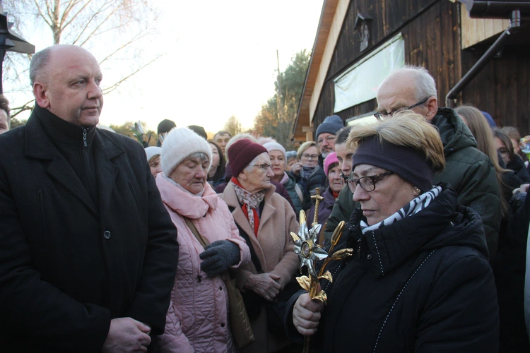 Wał-Ruda. Droga Krzyżowa z bł. Karoliną w 111. rocznicę jej męczeńskiej śmierci