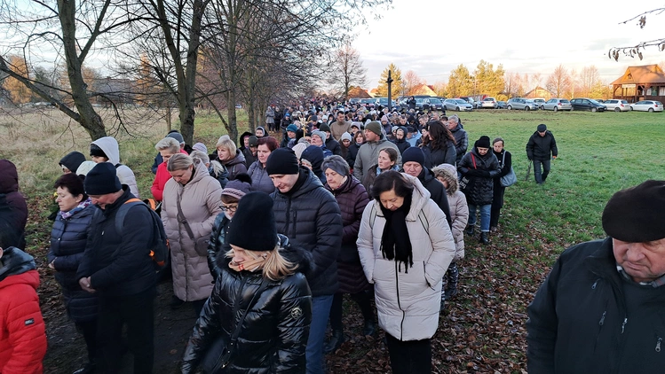Wał-Ruda. Droga Krzyżowa z bł. Karoliną w 111. rocznicę jej męczeńskiej śmierci