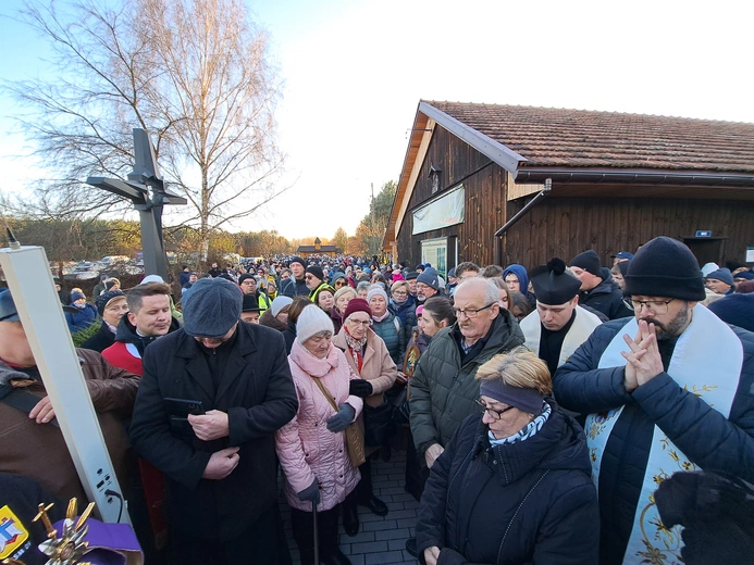 Wał-Ruda. Droga Krzyżowa z bł. Karoliną w 111. rocznicę jej męczeńskiej śmierci