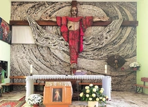 Duchową pustkę może wypełnić tylko Bóg. Na czym polega królowanie Chrystusa?