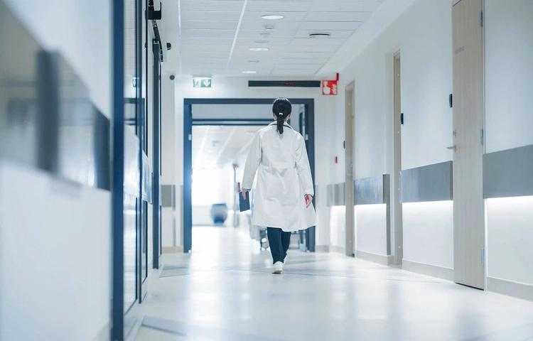 Hamulec dla szpitali. Polski system ochrony zdrowia na skraju bankructwa