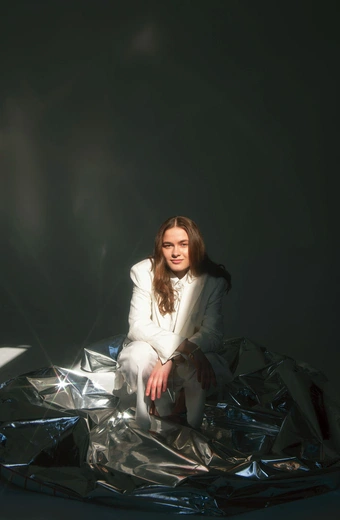 anMari: Bóg jest niesamowitym romantykiem. Młoda wokalistka i multiinstrumentalistka o swojej wierze