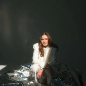 anMari: Bóg jest niesamowitym romantykiem. Młoda wokalistka i multiinstrumentalistka o swojej wierze