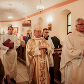 Święci mobilizują do dobra