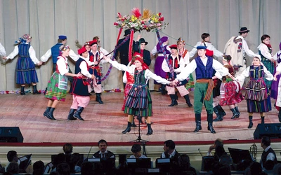  Dają ok. 20 koncertów rocznie w kraju i za granicą. Kalendarz mają zapełniony do stycznia 2027 roku. – W ich występach jest czysta prawda, bez odrobiny obłudy czy fałszu – tłumaczy prof. Ploch. 