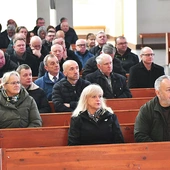  W zielonogórskim spotkaniu wzięło udział siedem dekanalnych rad duszpasterskich: trzy zielonogórskie, Lubsko, Łęknica Gubin, Krosno Odrzańskie i Nowa Sól. Każdą parafię reprezentowali proboszcz oraz świecki wiceprzewodniczący parafialnej rady duszpasterskiej. 