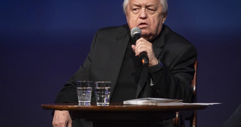 "Po właściwej stronie" - nowa książka ks. Piotra Brząkalika