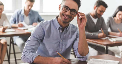 Niezadowolony z pracy? Sprawdź, jak szybko zmienić branżę!