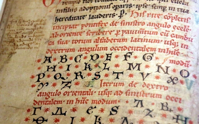 Misterium oparte na tekstach ze średniowiecznego pontyfikału