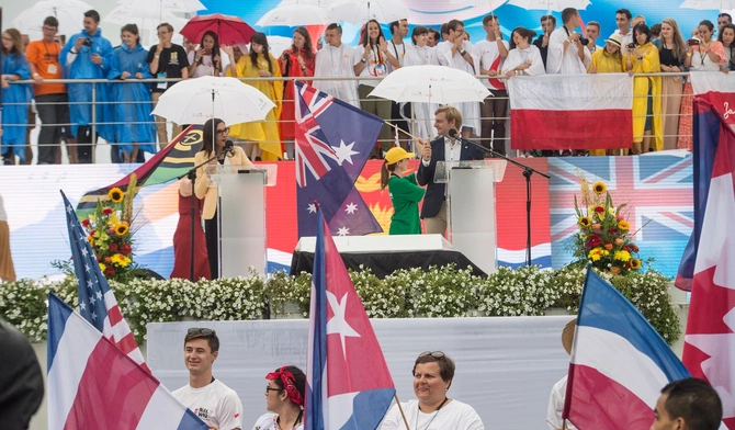 I wy także świadczycie, bo jesteście ze Mną od początku (J 15,27)