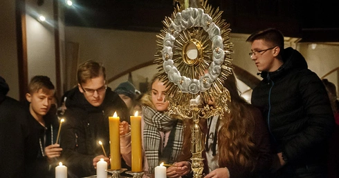 Adwentowe Czuwania Młodych 2025