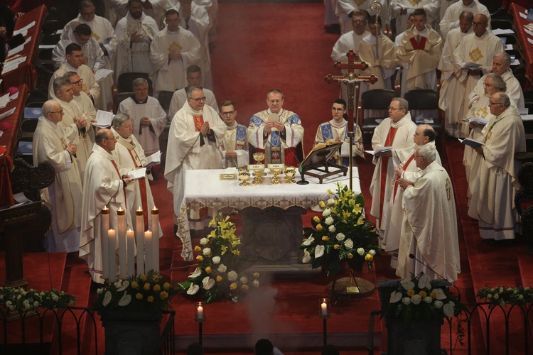 60. rocznica orędzia biskupów polskich do niemieckich - Msza święta