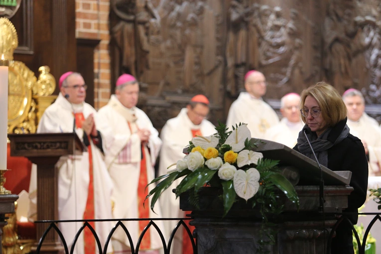 60. rocznica orędzia biskupów polskich do niemieckich - Msza święta