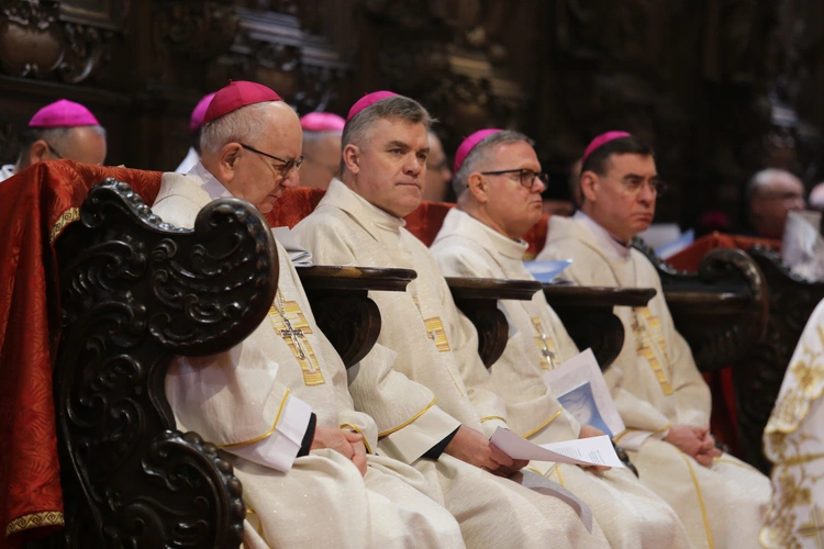 60. rocznica orędzia biskupów polskich do niemieckich - Msza święta