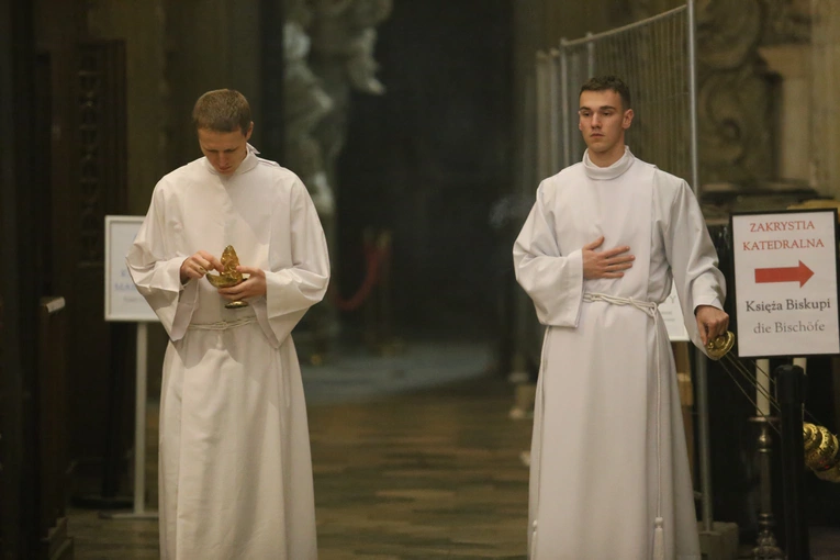 60. rocznica orędzia biskupów polskich do niemieckich - Msza święta