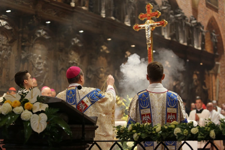 60. rocznica orędzia biskupów polskich do niemieckich - Msza święta