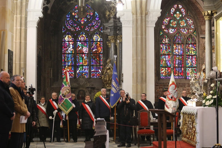 60. rocznica orędzia biskupów polskich do niemieckich - Msza święta