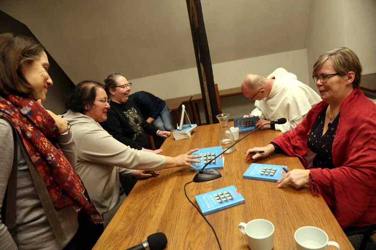 Spotkanie promujące książkę "Kościół ostatnich ławek"