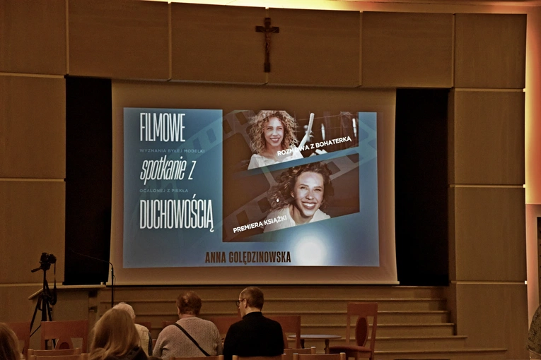 Spotkanie z Anną Golędzinowską