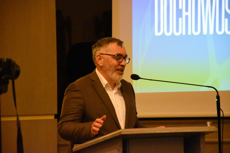 Spotkanie z Anną Golędzinowską