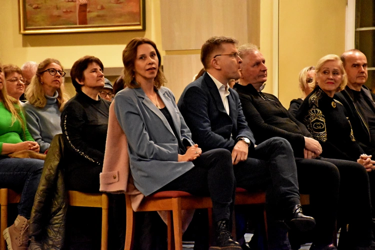 Spotkanie z Anną Golędzinowską