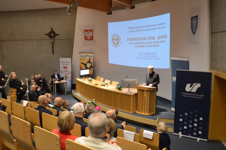 Konferencja z okazji 100-lecia Apostolstwa Chorych - dzień 1.