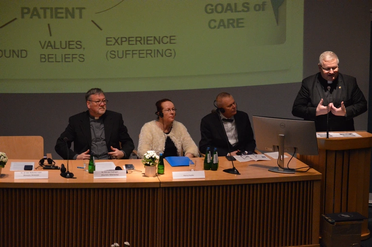 Konferencja z okazji 100-lecia Apostolstwa Chorych - dzień 2.