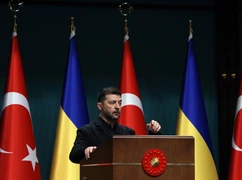 Zełenski: będziemy spokojnie współpracować z Ameryką i proponować alternatywy