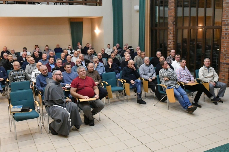 Rekolekcje dla nadzwyczajnych szafarzy, lektorów i akolitów