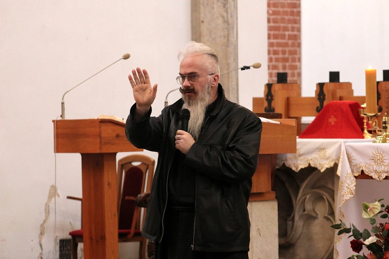 Przed czym, przed kim klękasz? - mężczyźni spotkali się we Wrocławiu na dniu skupienia