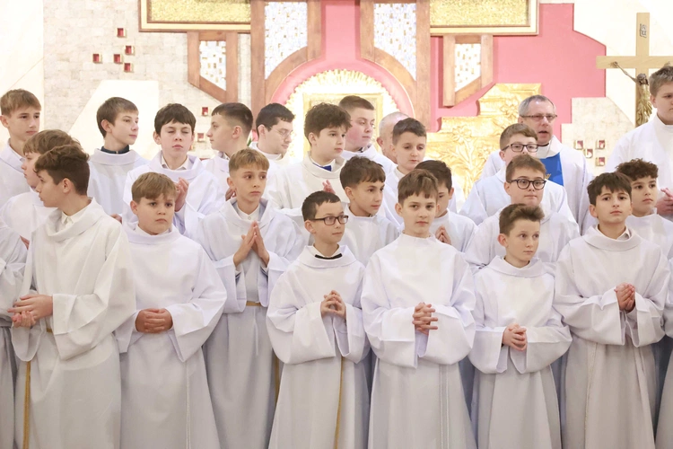 Ministranci słowa Bożego w Szymbarku