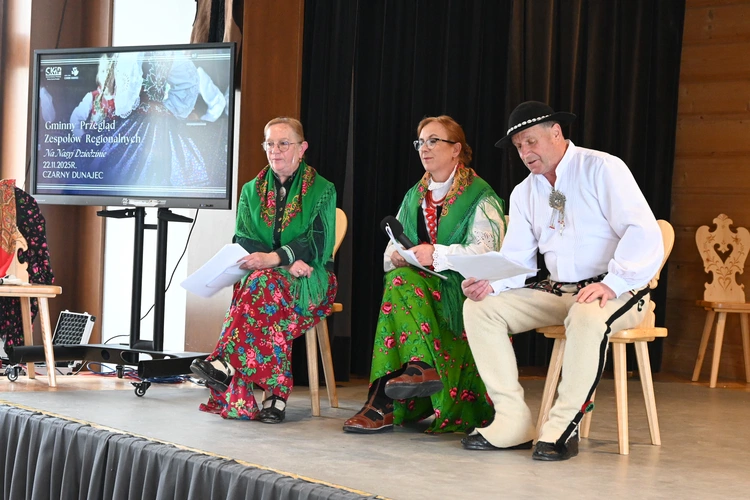 Z regionalizmem za pan brat