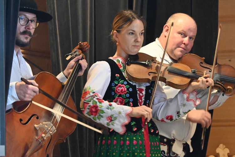 Z regionalizmem za pan brat