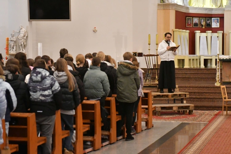 W Zielonej Górze trwa Modlitewny Wieczór Młodych